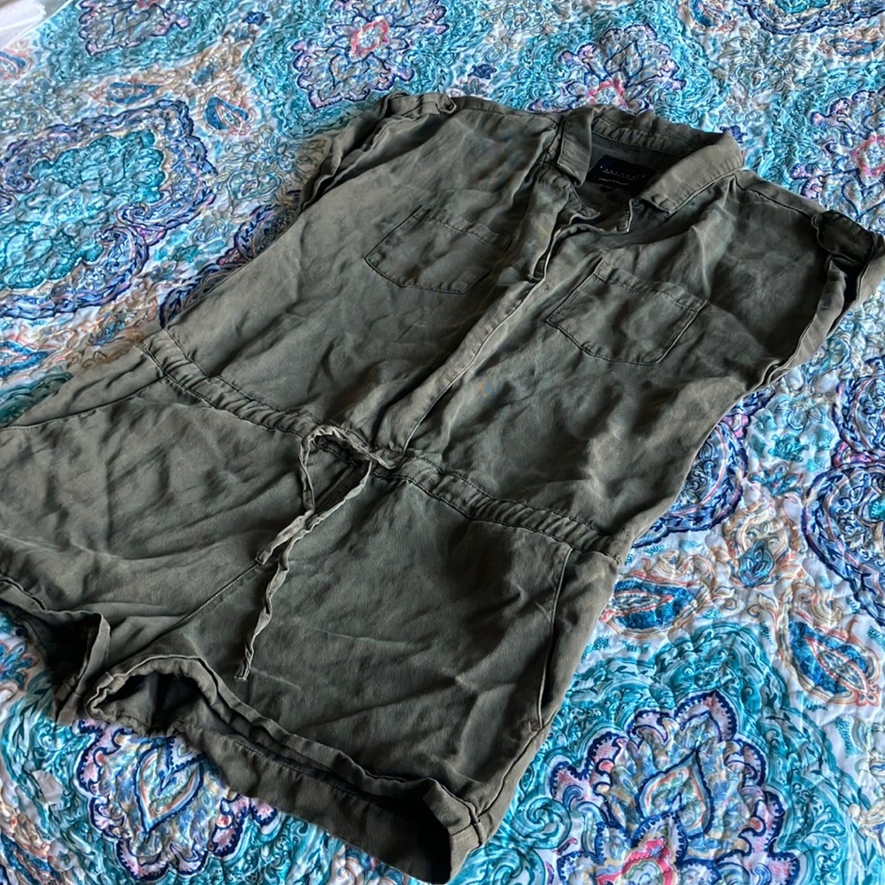 Sanctuary Green Jumpsuit with Elastic Waist - Picture 5 of 10